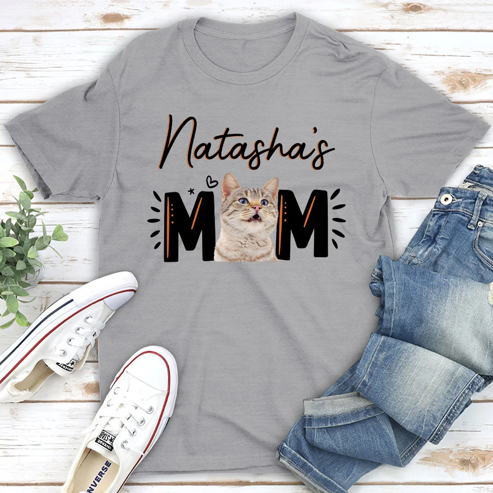 Paw Mom Of Cat Photo - Personalized Custom Unisex T-shirt